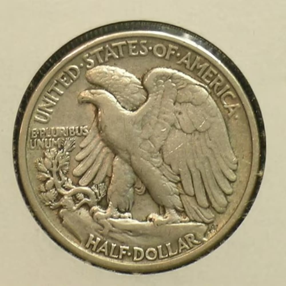 1918 High Grade Walking Liberty Half Dollar - Early Date - (AE11-2)